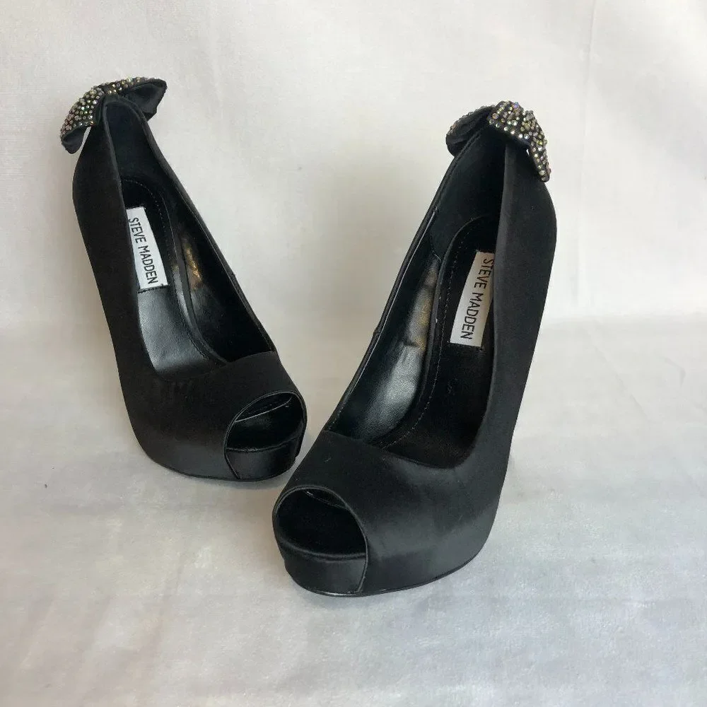 Steve Madden Black Shimma Stiletto shoes 7M.                          SC